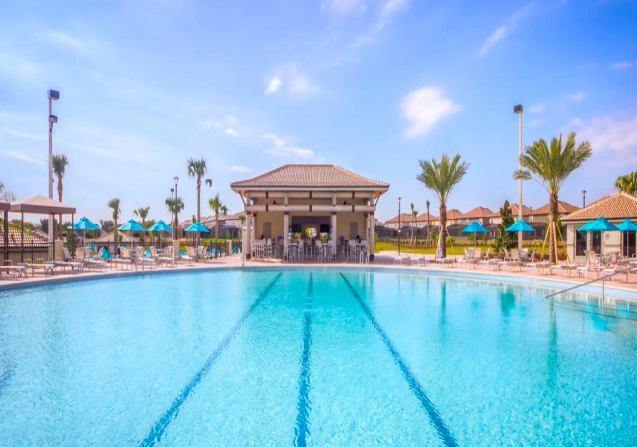  | Amazing 8 Bedroom Villa In Orlando