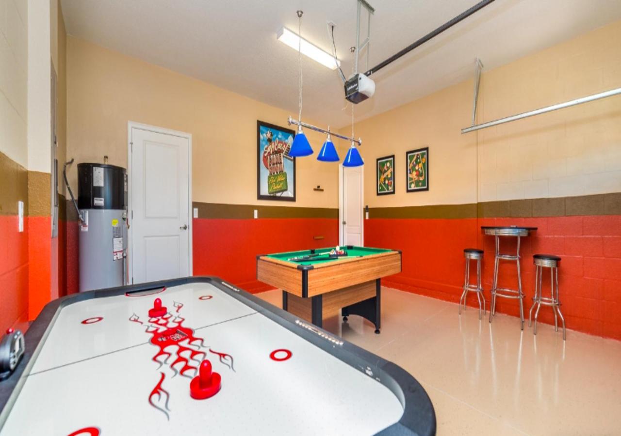  | Amazing 8 Bedroom Villa In Orlando