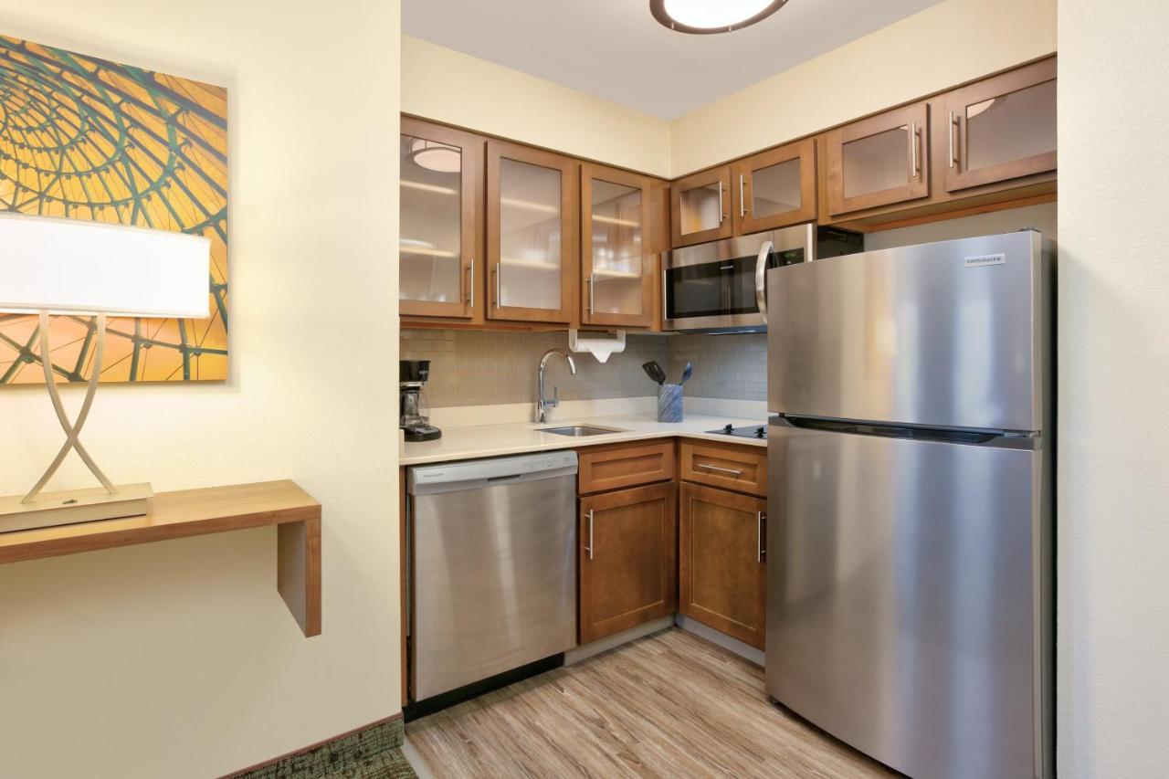 Queen Suite at Staybridge Suites Corning by IHG