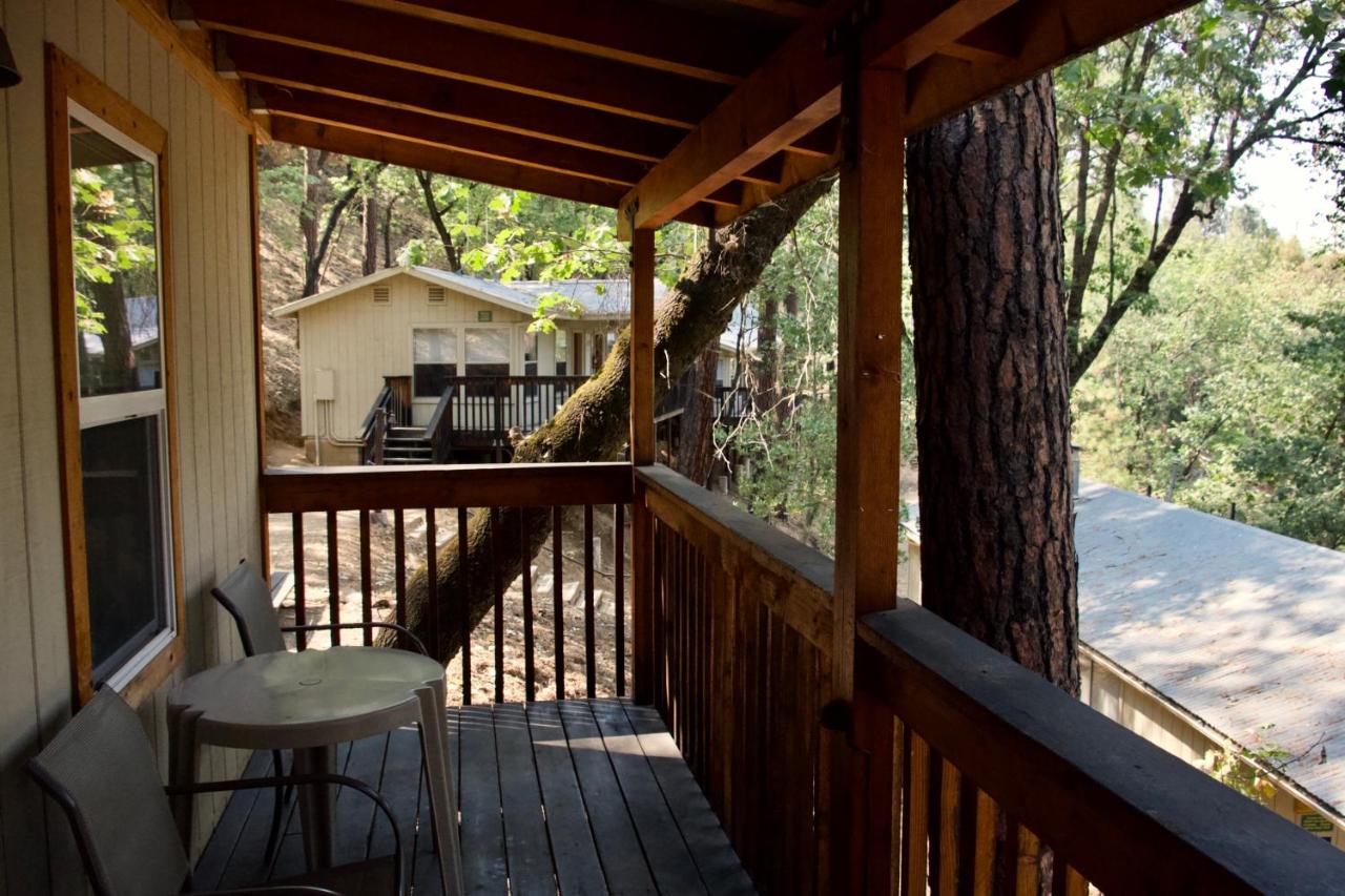 | Yosemite Bug Rustic Mountain Resort