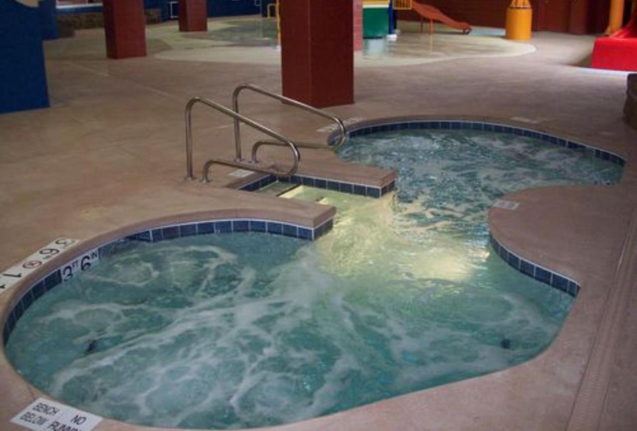 | Holiday Inn Omaha Downtown - Airport, an IHG Hotel