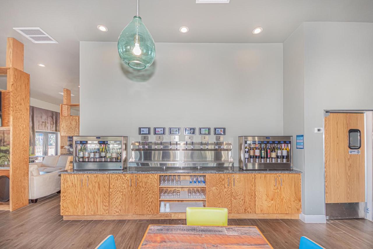  | Seven Hills Suites