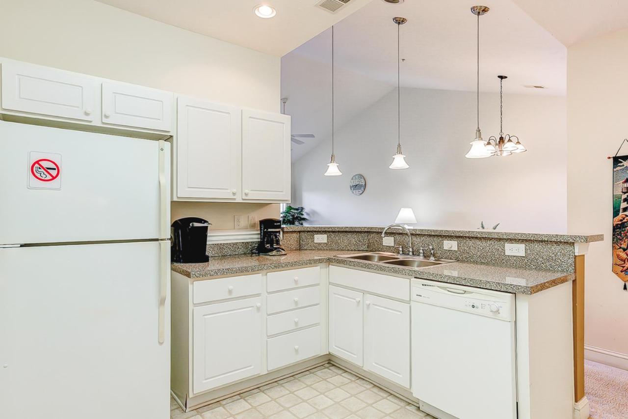  | Windsor Green 303