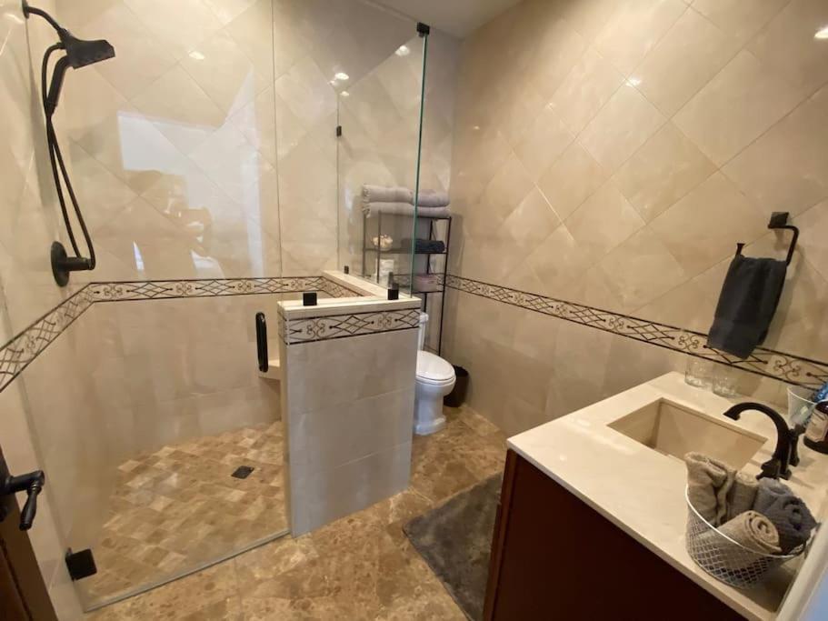 | Private 4 bedroom gated Villa with free parking