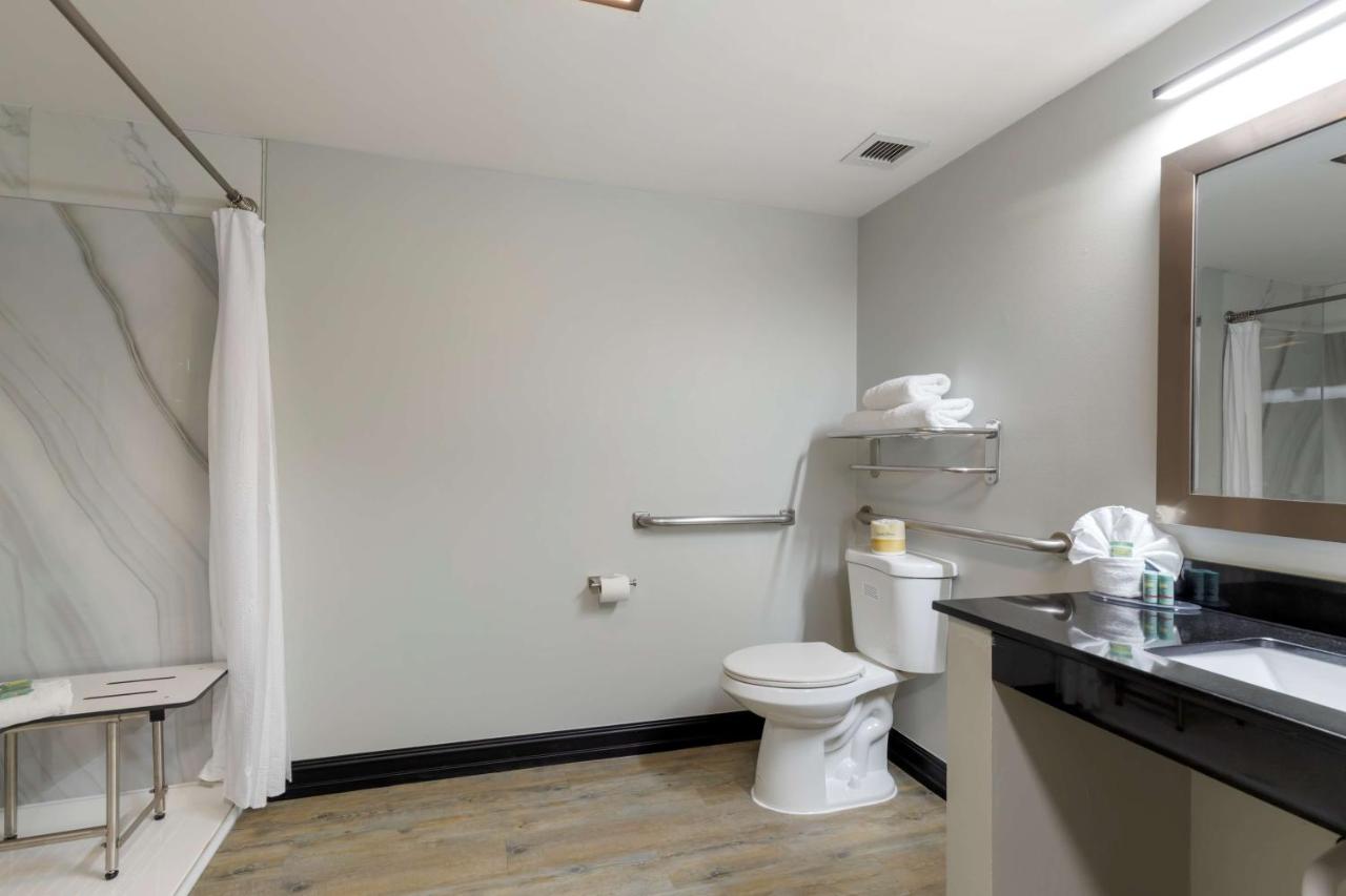 King Room with Mobility Accessible Roll-In Shower at Best Western Corpus Christi Airport Hotel
