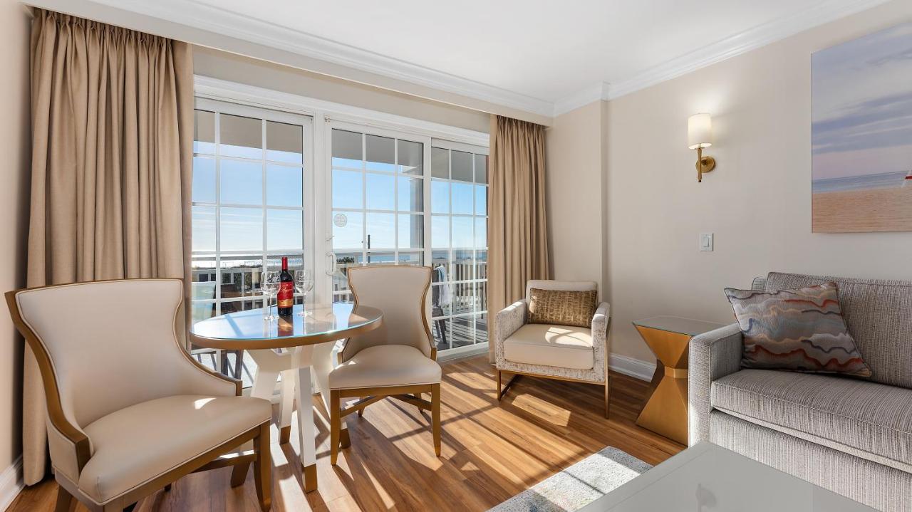 Queen Suite with Two Queen Beds and Ocean View at La Mer Beachfront Resort