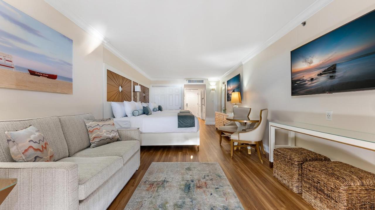 Queen Room with Two Queen Beds and Ocean View at La Mer Beachfront Resort