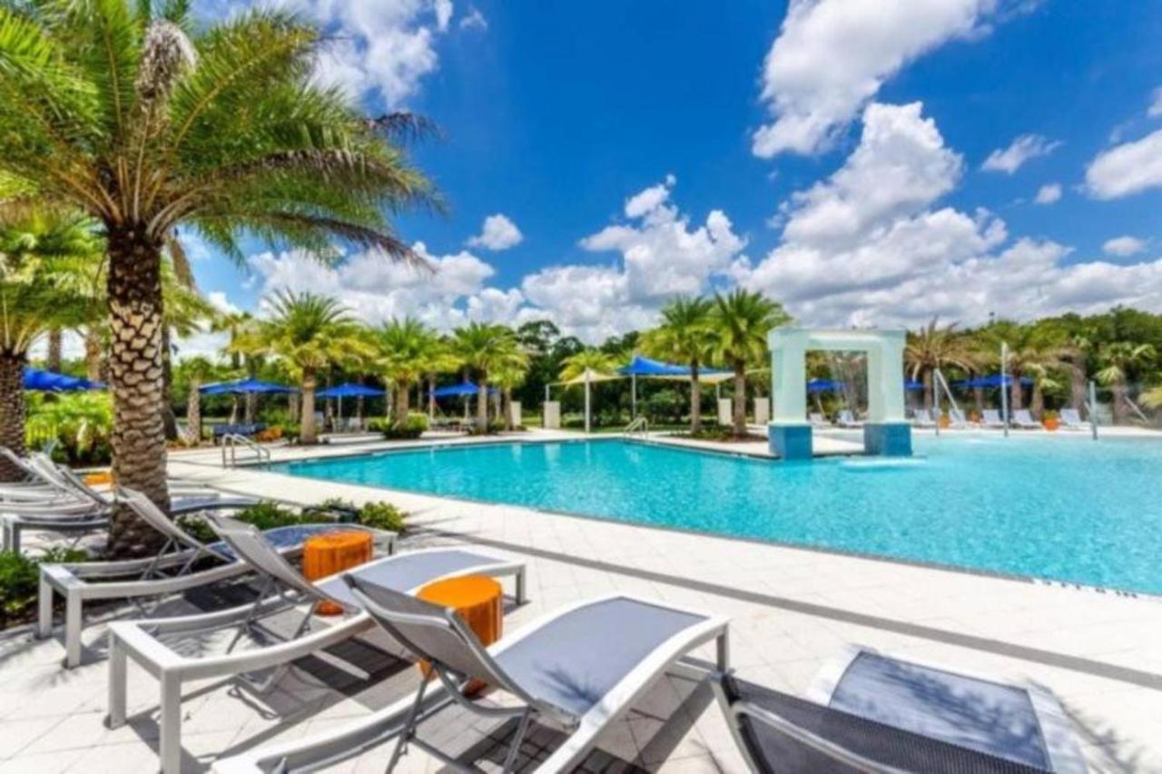  | Lovely 6B Home with Private Pool & Spa Near Disney