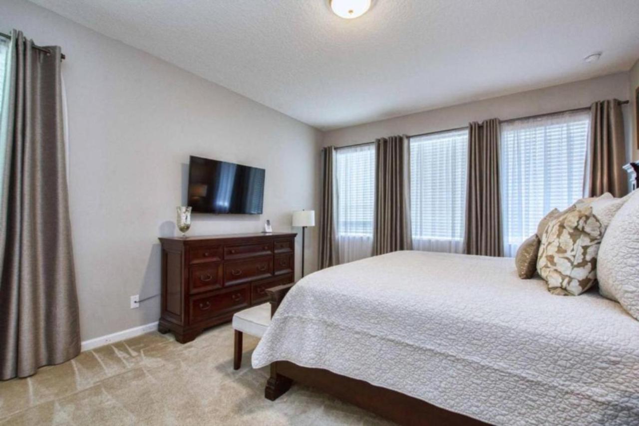 | Lovely 6B Home with Private Pool & Spa Near Disney