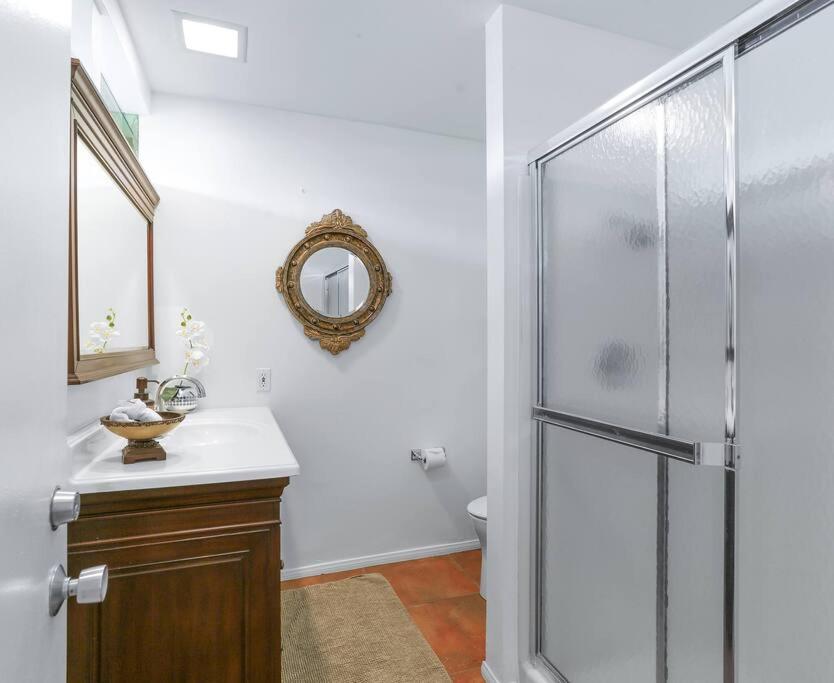  | Near Downtown Palm Springs, 6 BD 7 BTH, 80 FT Pool