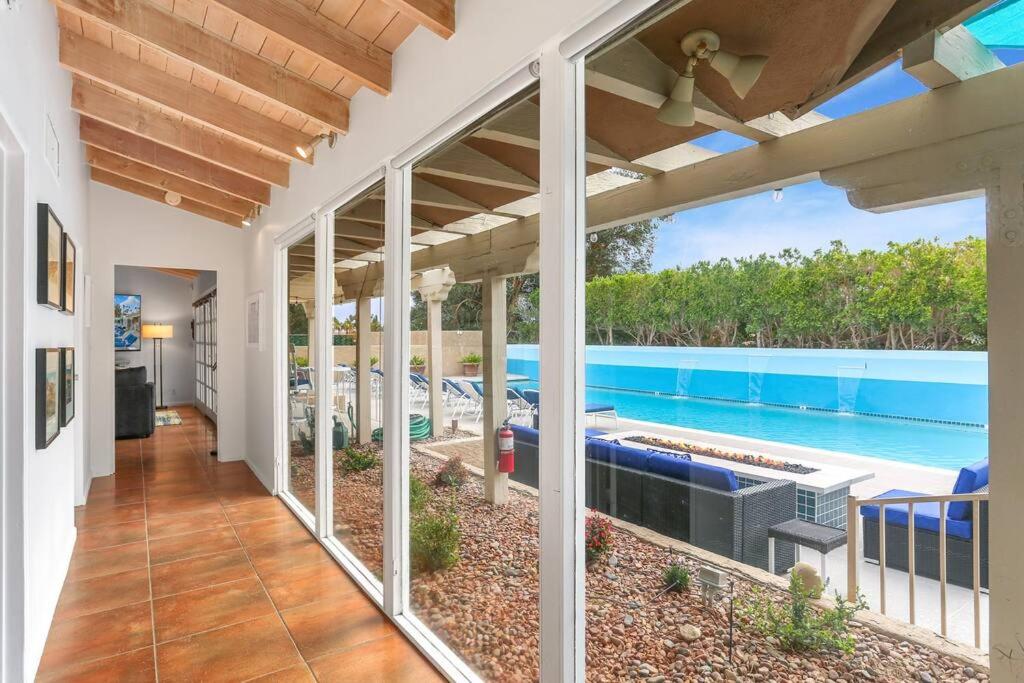 | Near Downtown Palm Springs, 6 BD 7 BTH, 80 FT Pool