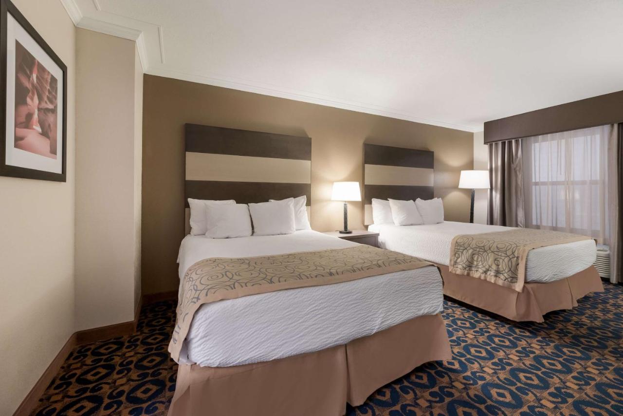 Two-Bedroom Queen Room with Three Queen Beds at Best Western Butch Cassidy Inn