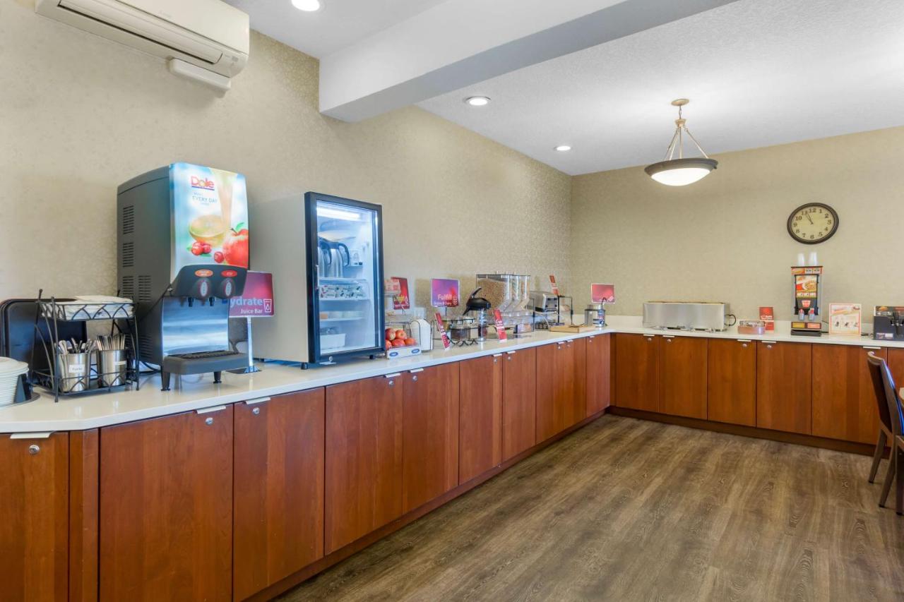 | Best Western Plus Park Place Inn & Suites