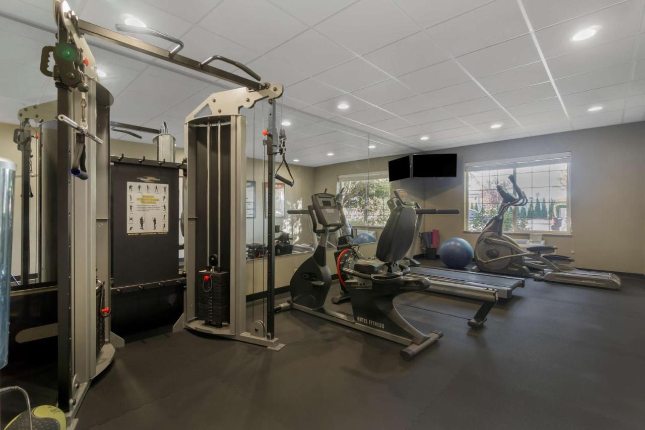 | Best Western Plus Park Place Inn & Suites