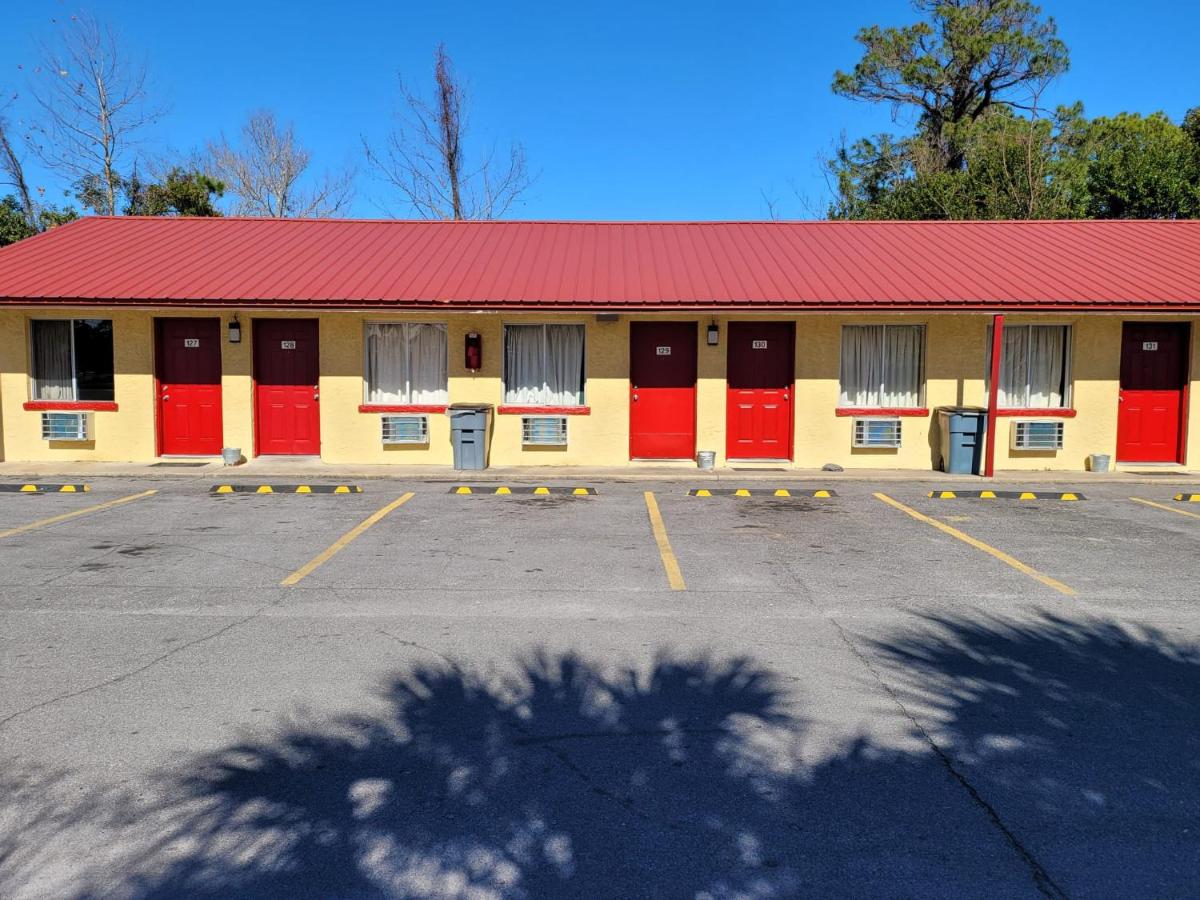  | Cook's Motel