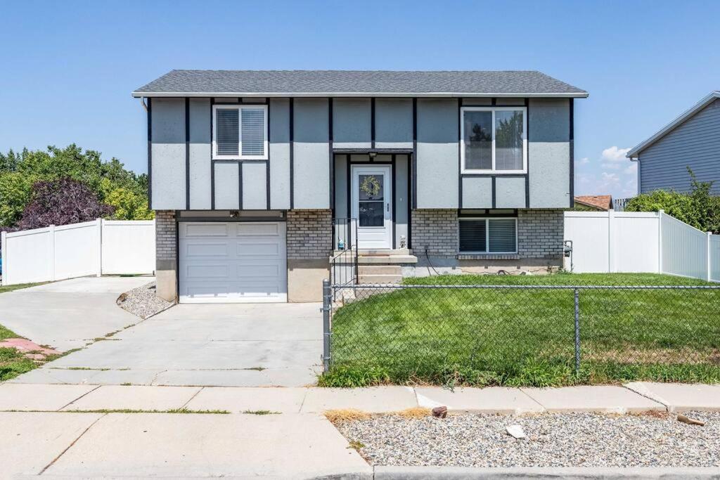 | Newly Updated, Modern & Pet Friendly