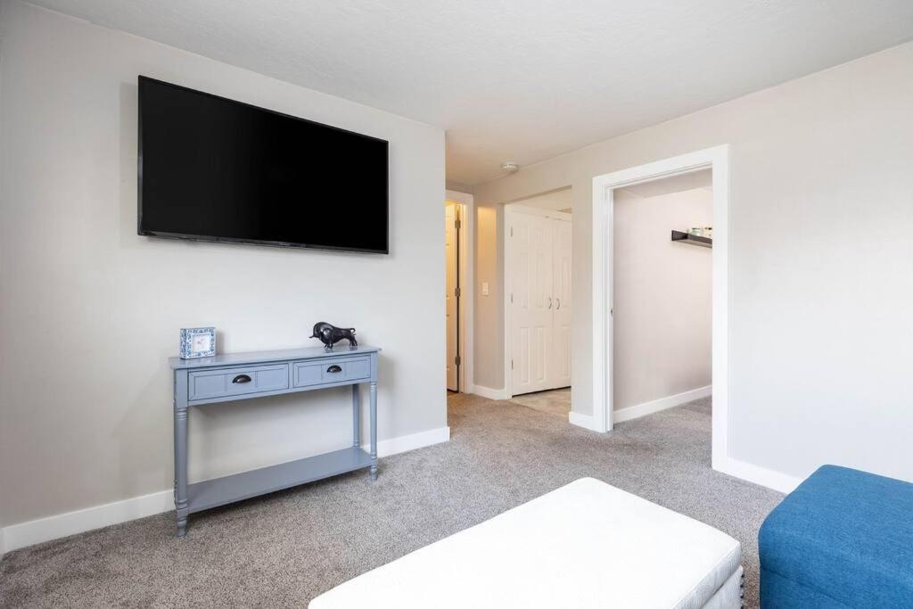 | Newly Updated, Modern & Pet Friendly