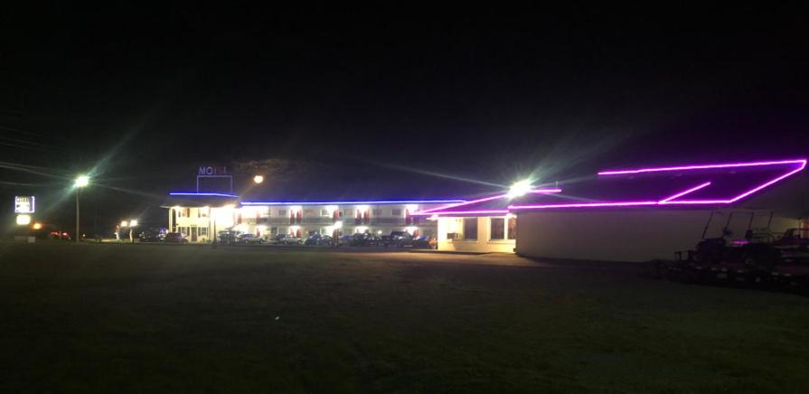  | Motel Boutique by Wolf Inn