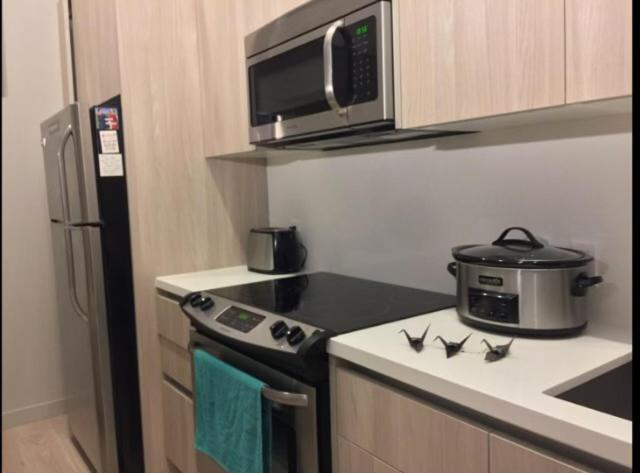 | DTLA Convention Center Suites