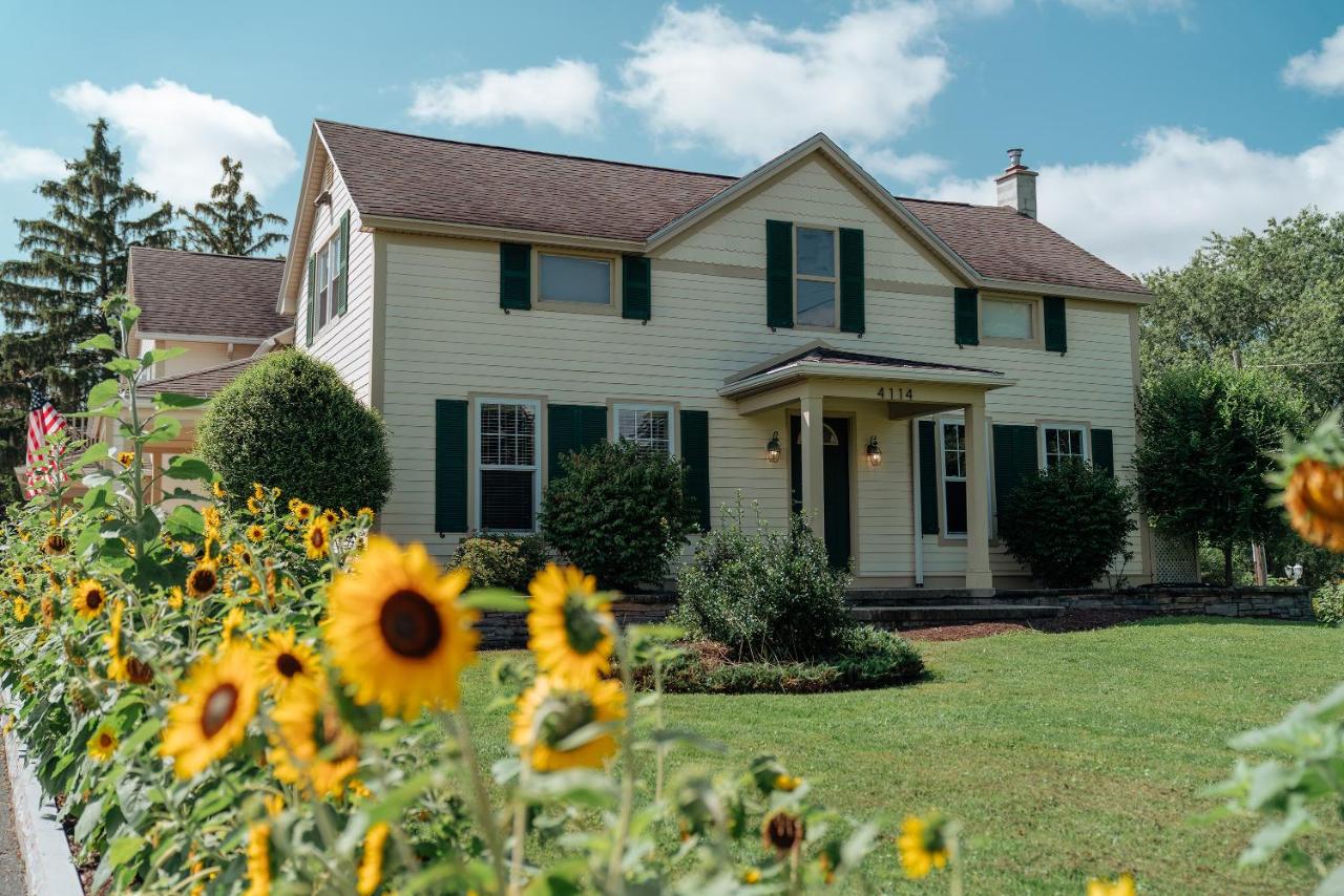 | Skaneateles Suites