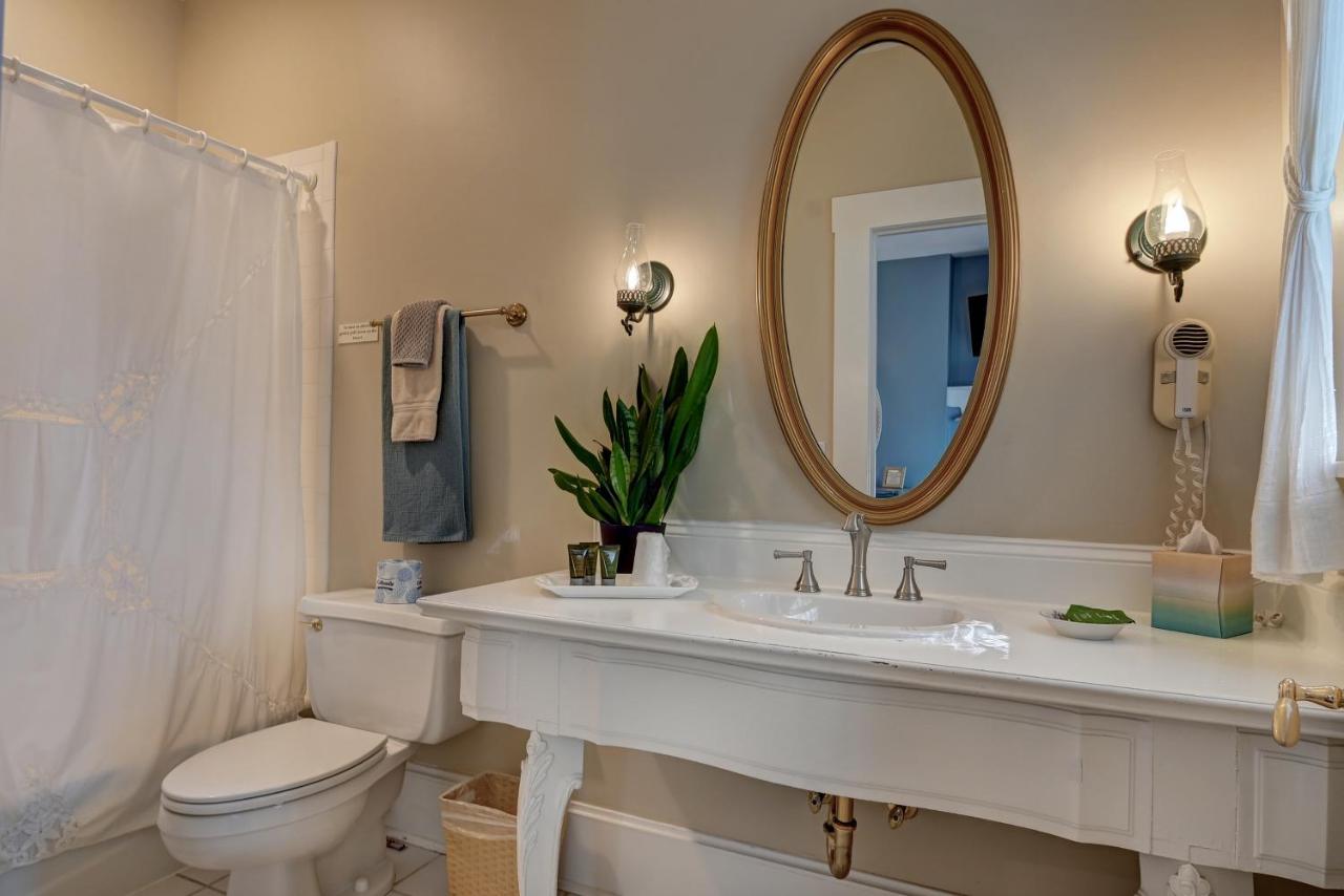  | Prairie Guest House