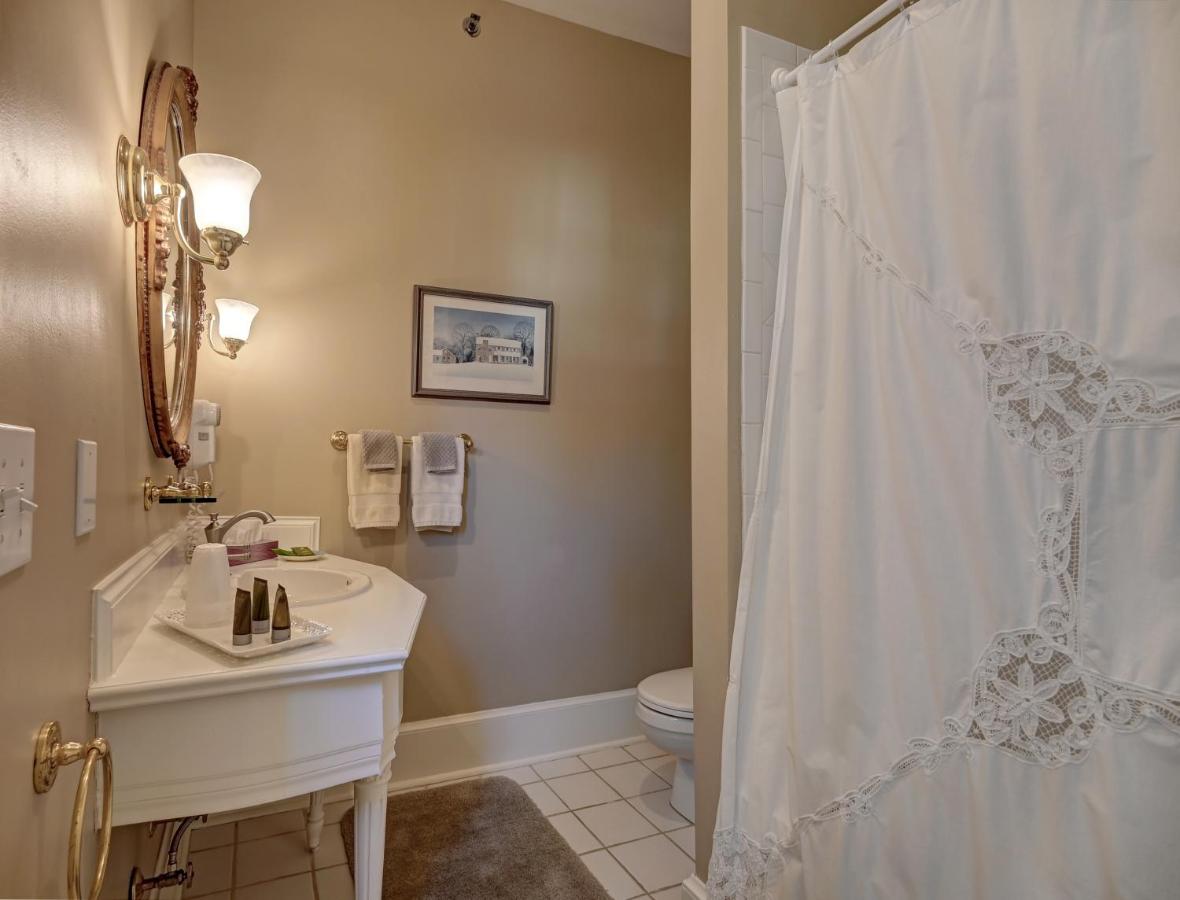  | Prairie Guest House