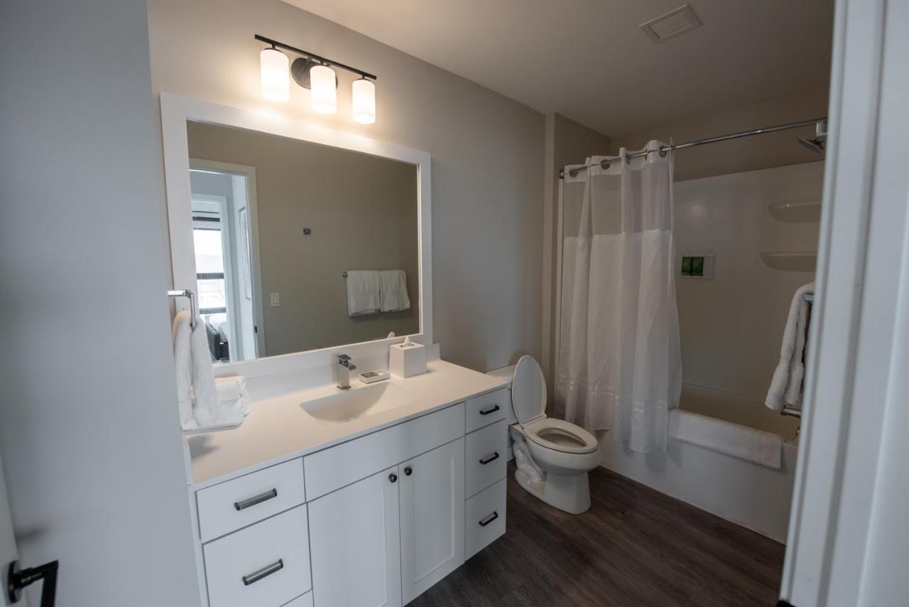 Two-Bedroom Suite at The Berkman