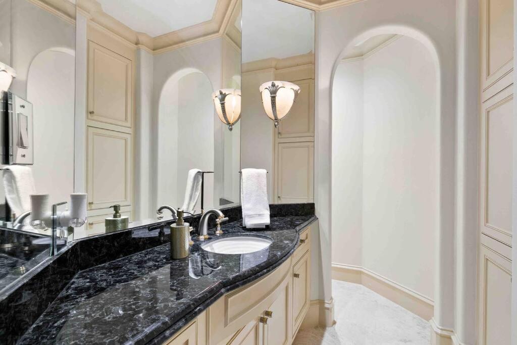 | ECM Presents C8 Mansion-Houston’s Newest Luxury Experience