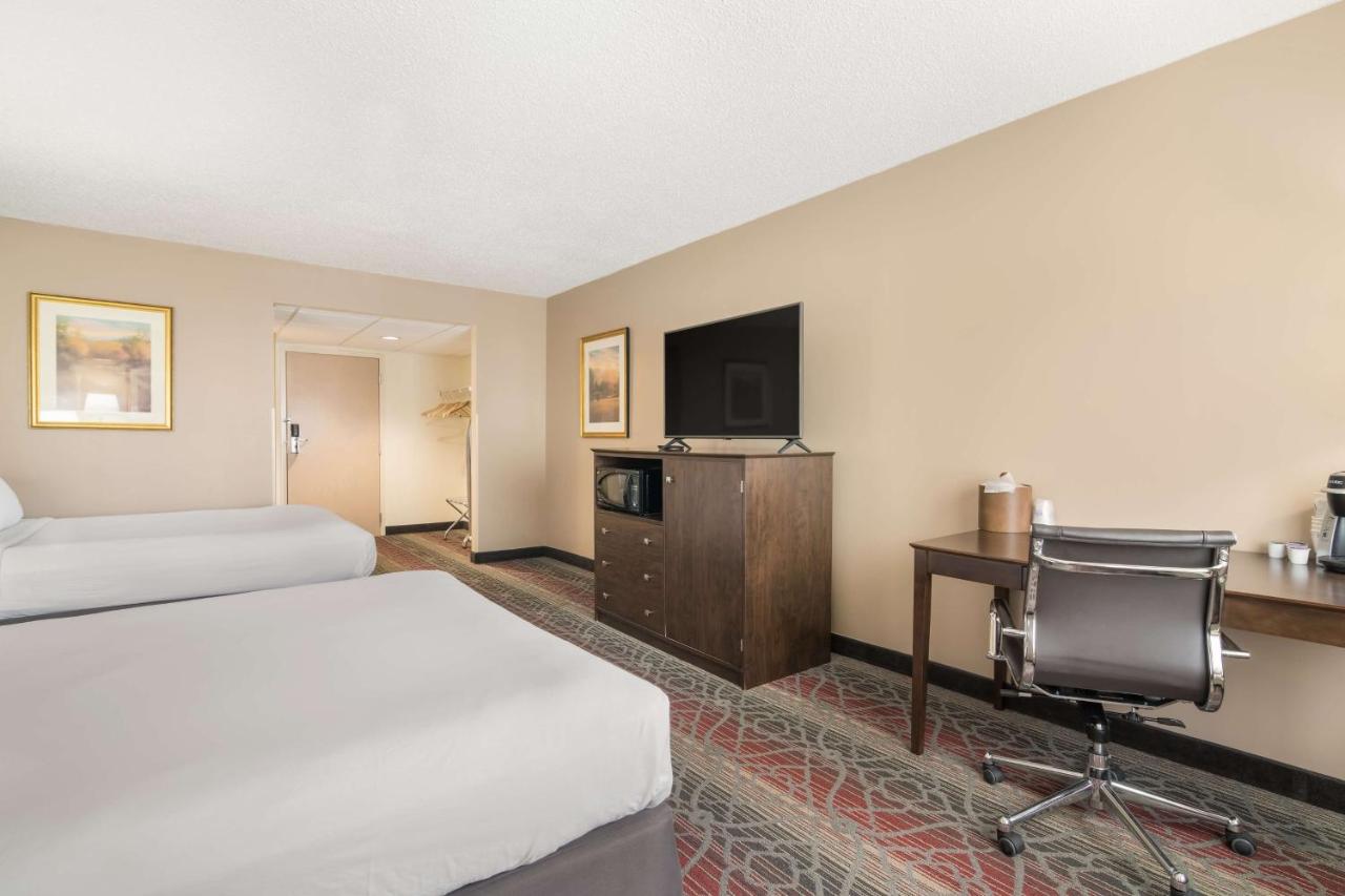 Queen Room with Two Queen Beds - Second Floor at Mountain Lake Inn
