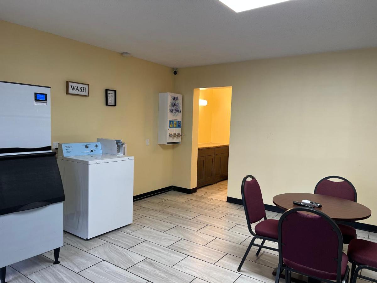  | Motel Boutique by Wolf Inn