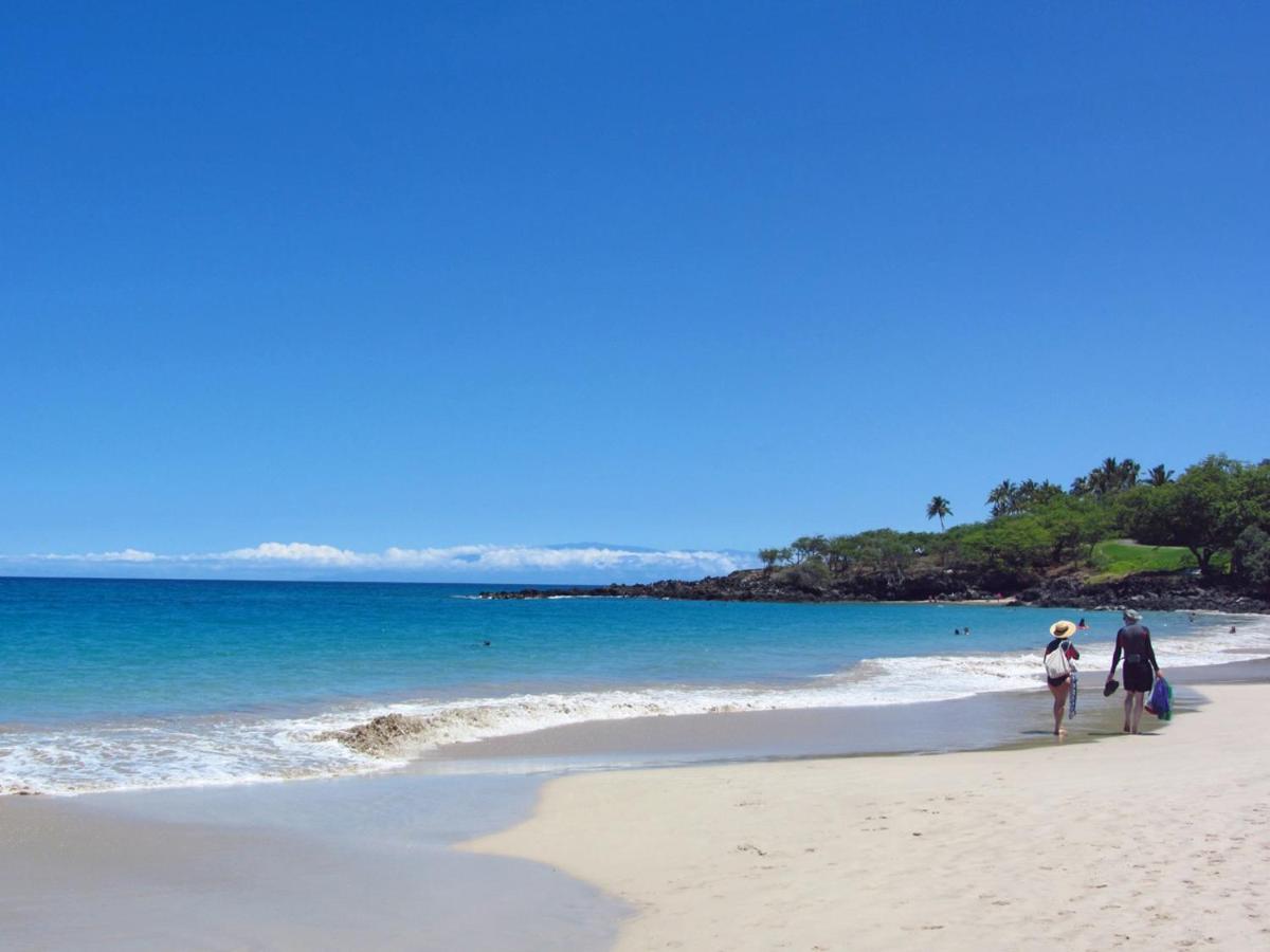 | MAUNA KEA INDULGENCE Indulgent 3BR Waiulaula Home with Stunning View