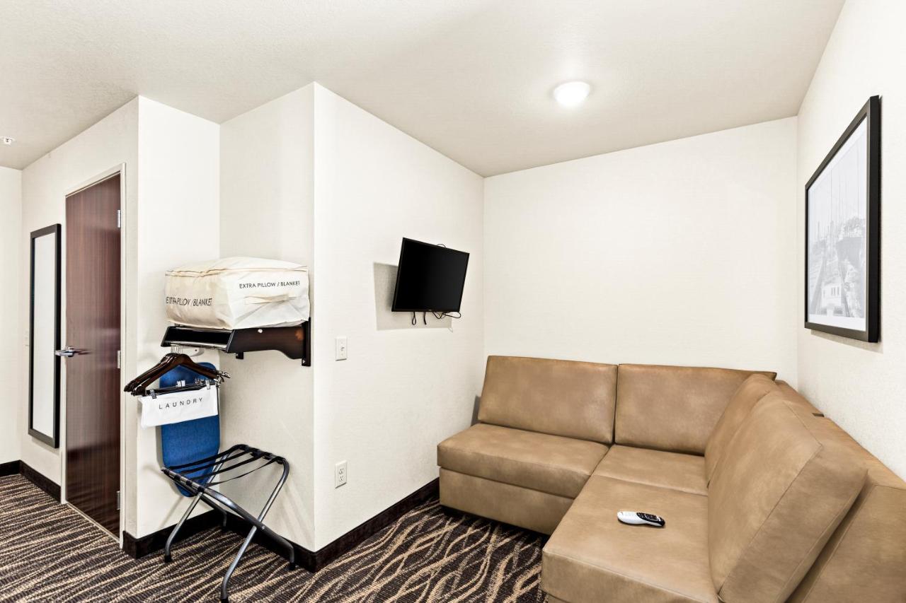 Studio - Disability Access at Cobblestone Hotel & Suites - Superior Duluth
