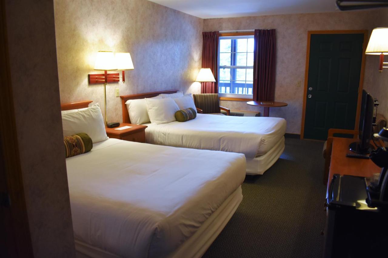 | Blue Water Manor North Lodge