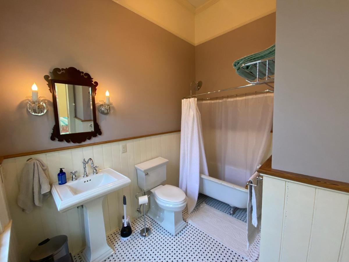  | Holy Cross Garden Suite w lap pool and jacuzzi