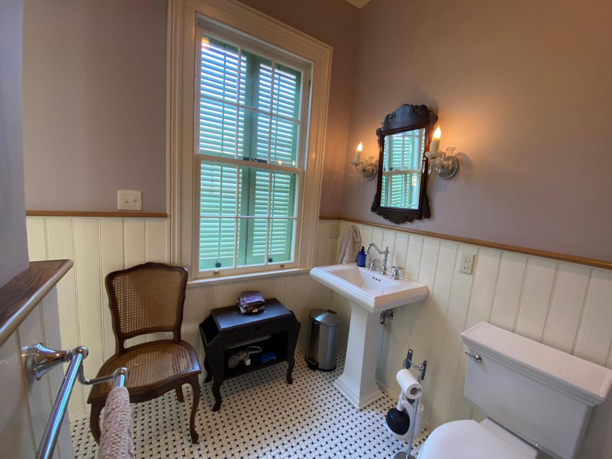 | Holy Cross Garden Suite w lap pool and jacuzzi