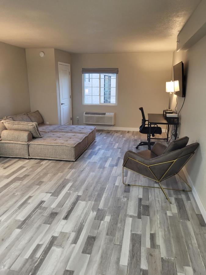 Deluxe King Studio at Red Fox Inn and Suites