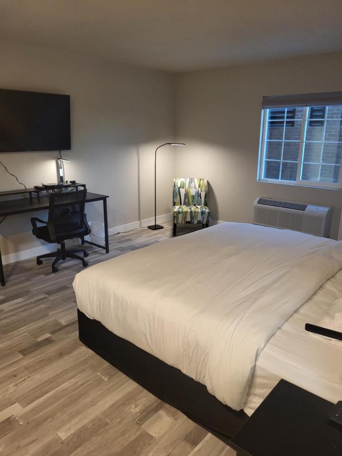 Deluxe King Studio at Red Fox Inn and Suites