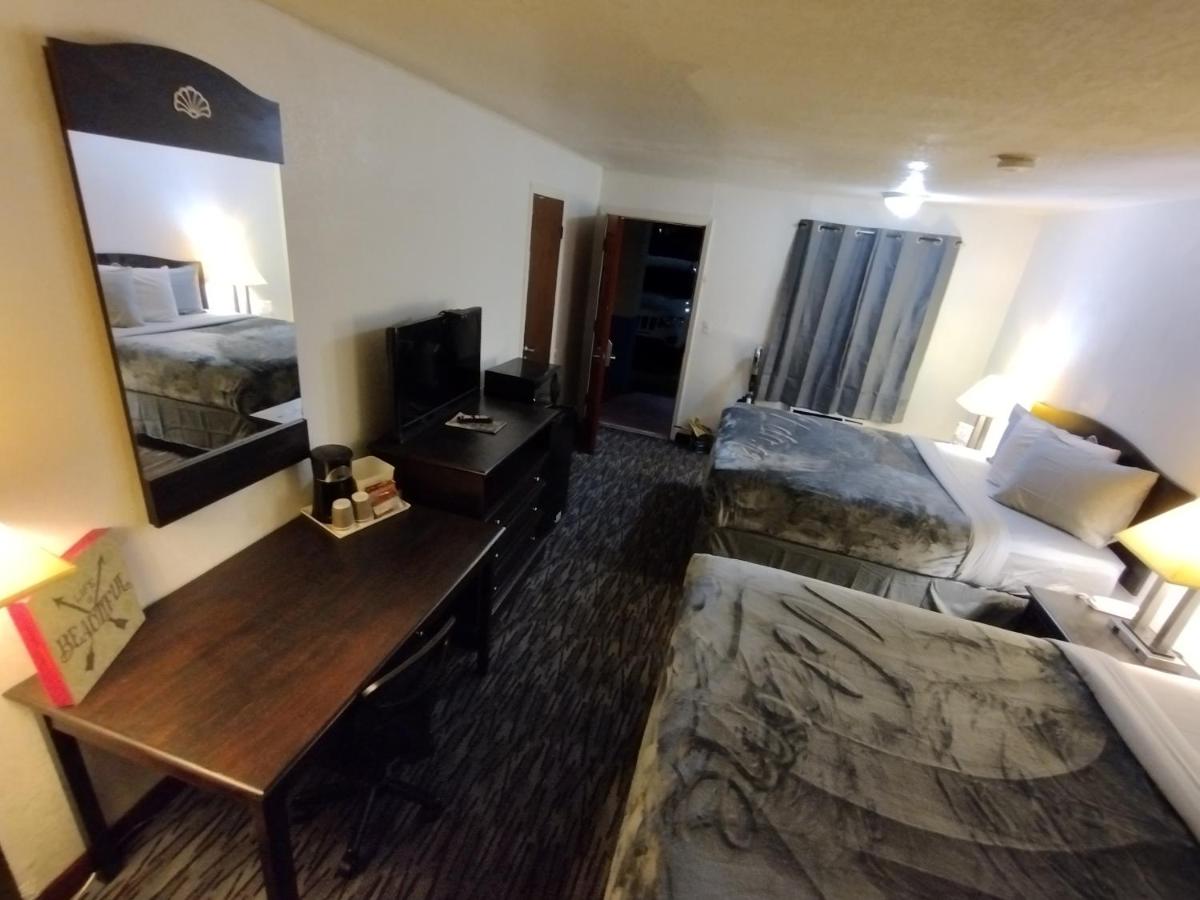 | Executive Inn Stillwater