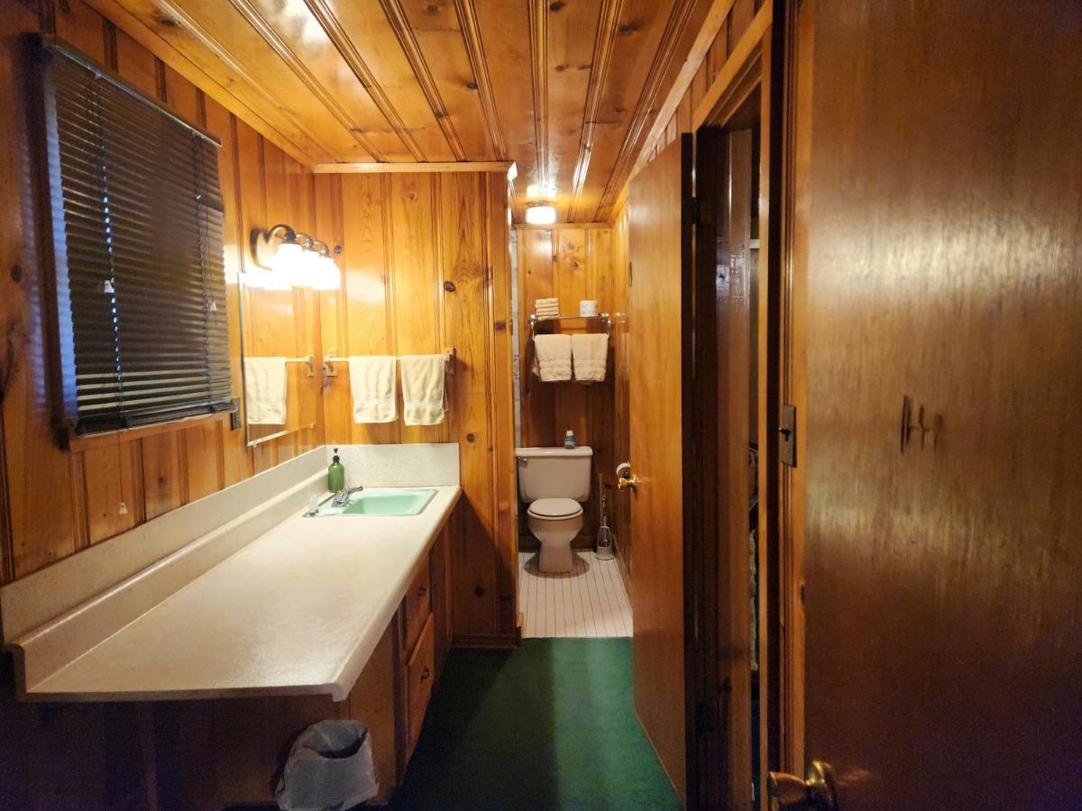 | Eagle Nest Fly Shack & Lodge