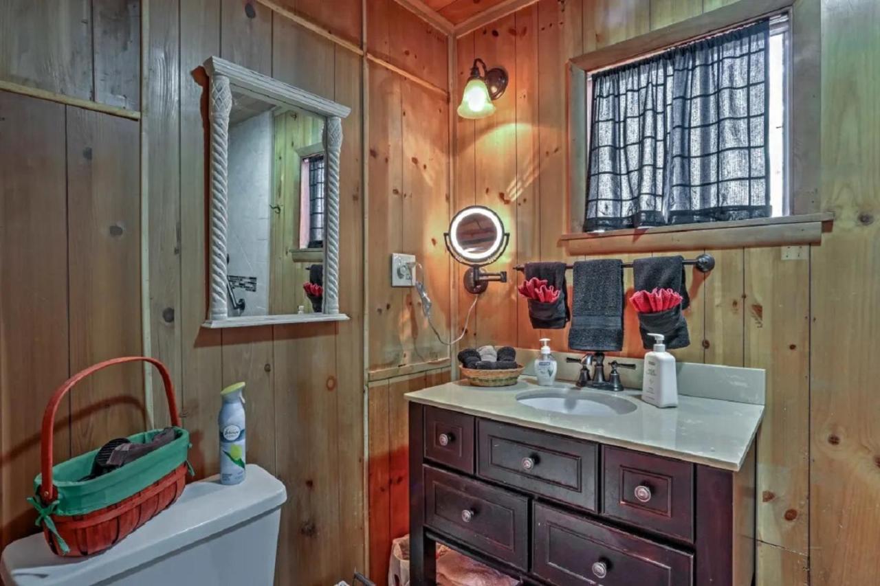 | Happy Heart Bunkhouse