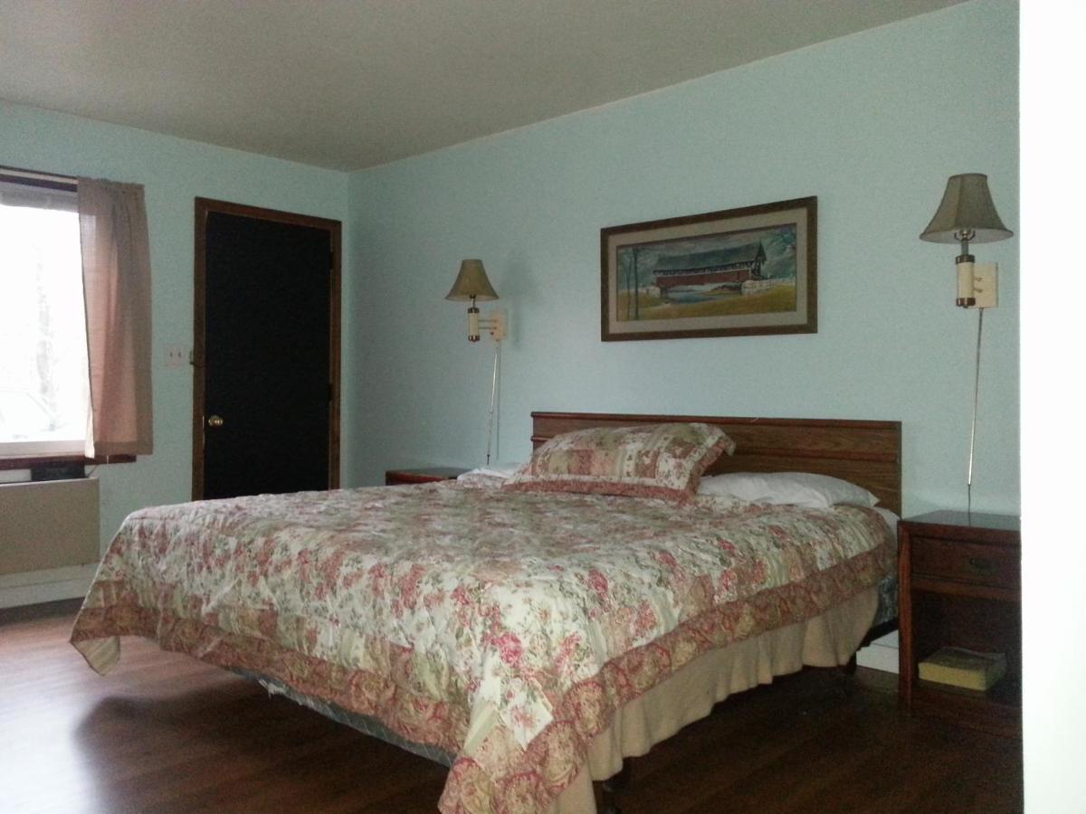 | Chaffee Lodge