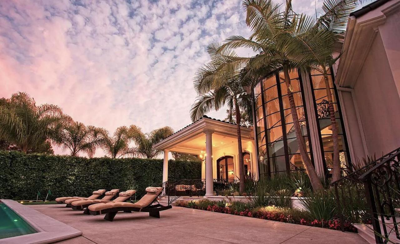| Eclectic Beverly Hills Mansion
