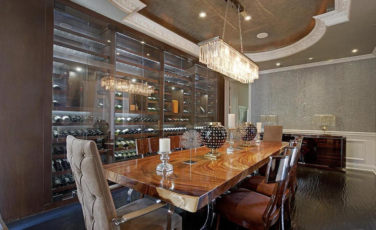 | Eclectic Beverly Hills Mansion