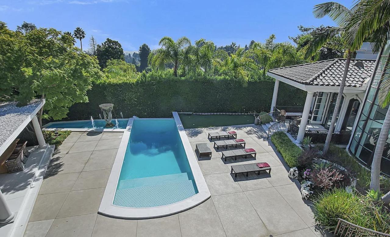 | Eclectic Beverly Hills Mansion