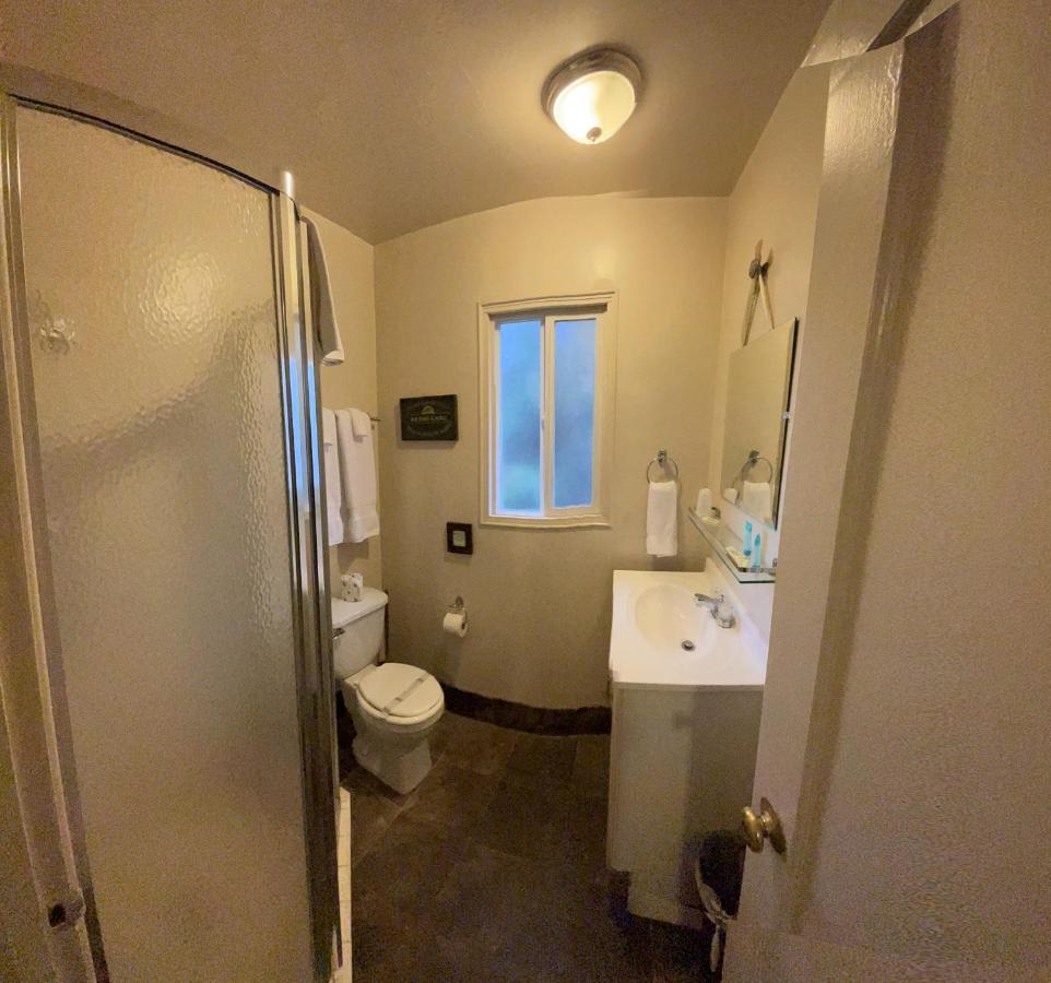  | Sierra Woods Lodge