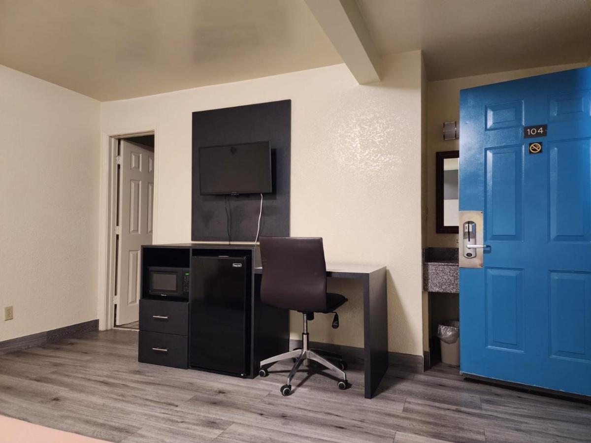  | Green Garden Inn