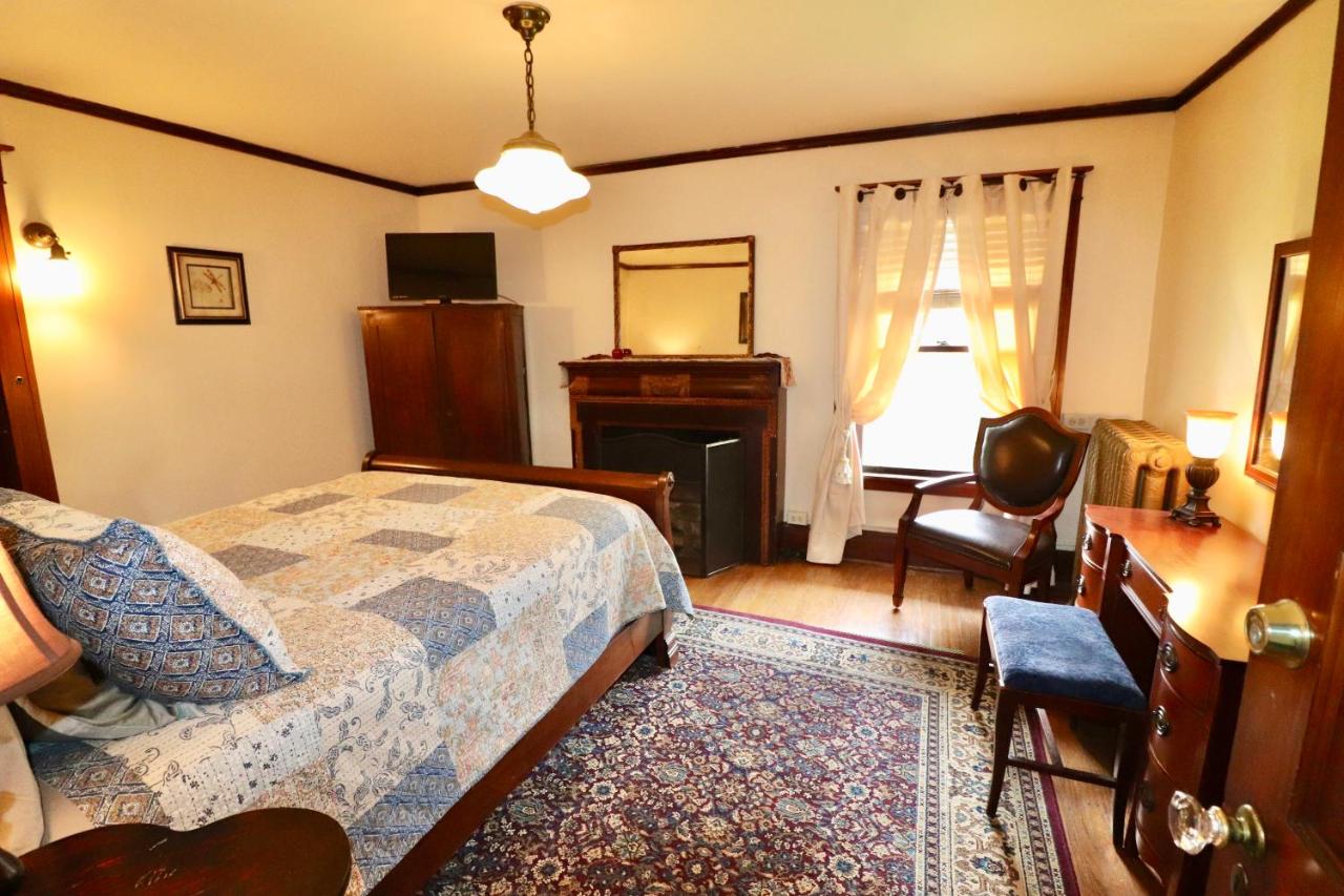  | The Marshall House