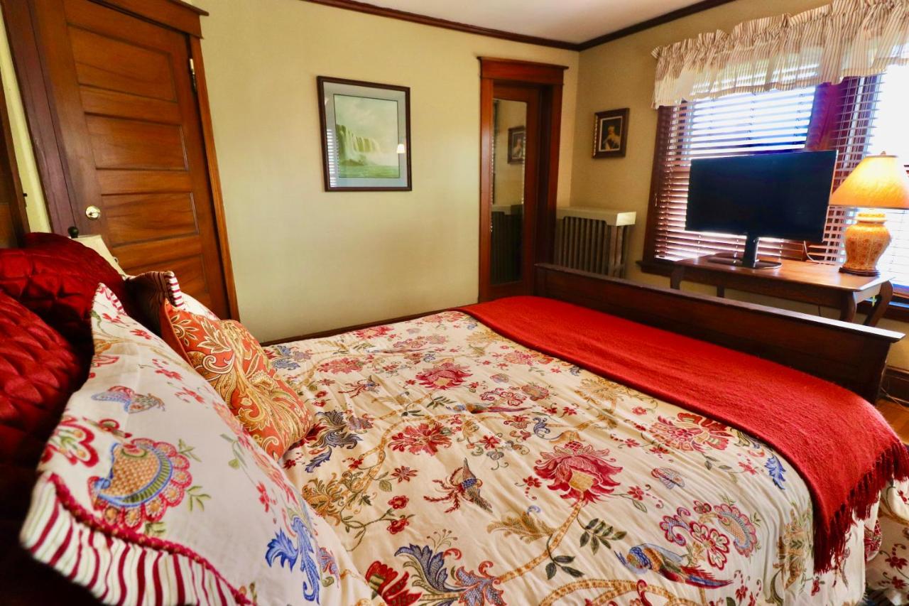  | The Marshall House