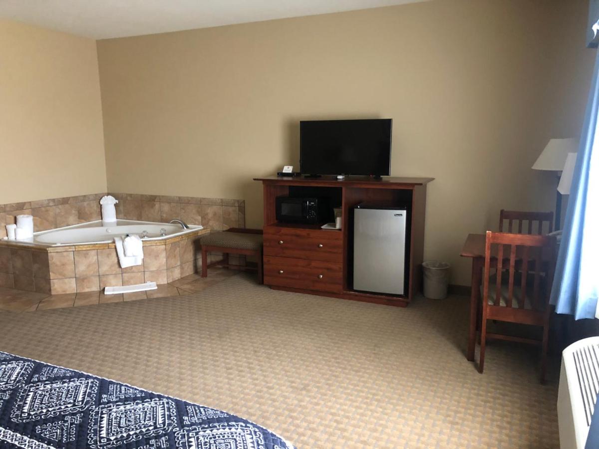 | Corporate East Hotel