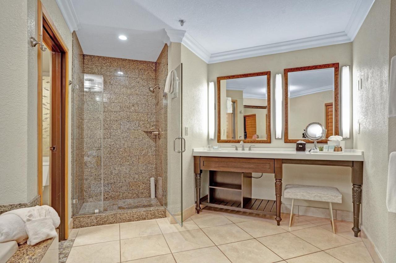 Coastal Suite at Pacific Terrace Hotel